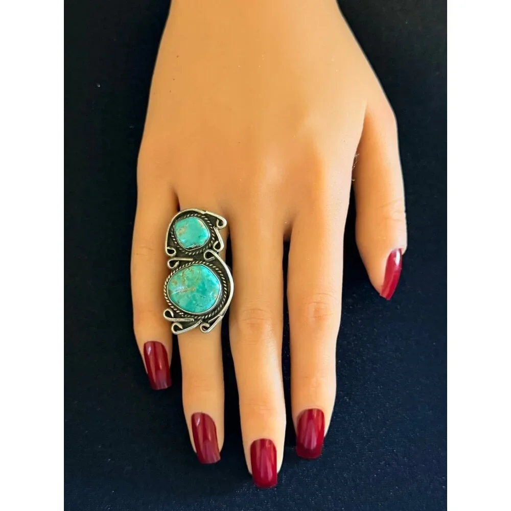 Large 2-Turquoise Silver Ring‎